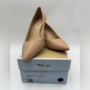 Michael Kors Flex Kitten Heel Pump Nude Leather Size 11